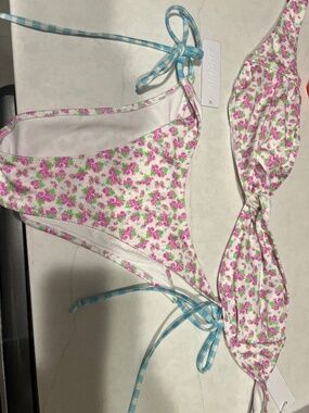 Bright 2-Piece Swimset - Rosette